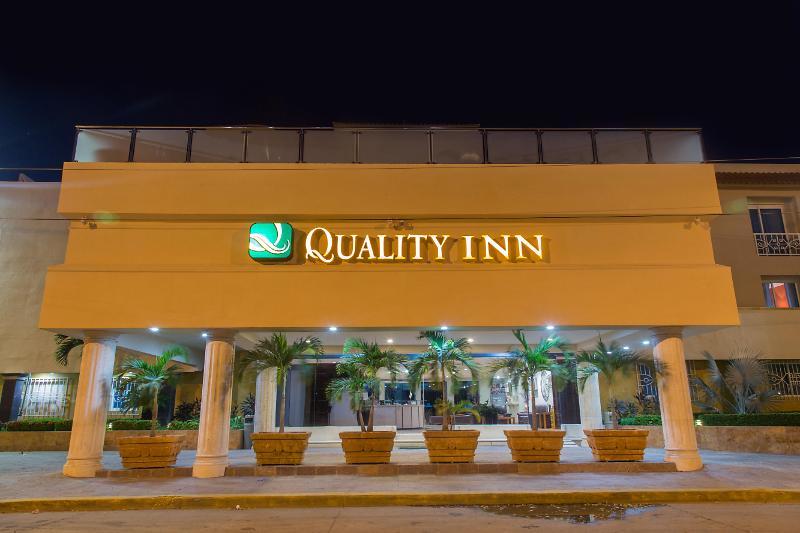 Quality Inn Mazatlán Kültér fotó